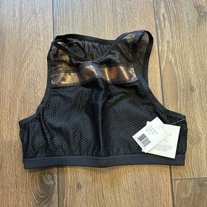 NWT, Beyond Yoga, limited quantity (500), sports bra. Medium, Black/copper.
